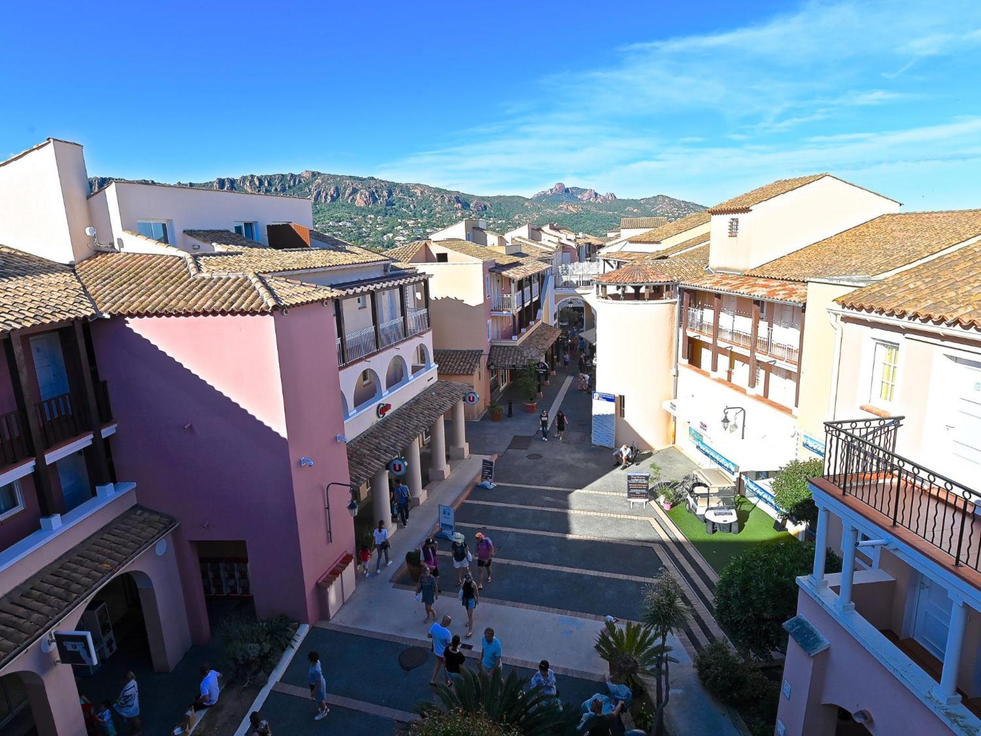 Apartment Village Cap Esterel - Le Village-53 By Interhome Saint-Raphaël Exteriér fotografie